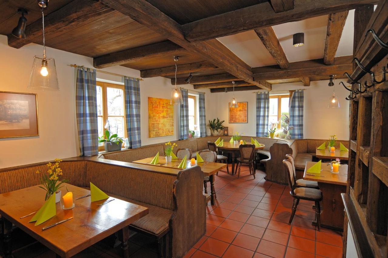 Hotel Gasthof Raab Швабах Екстериор снимка